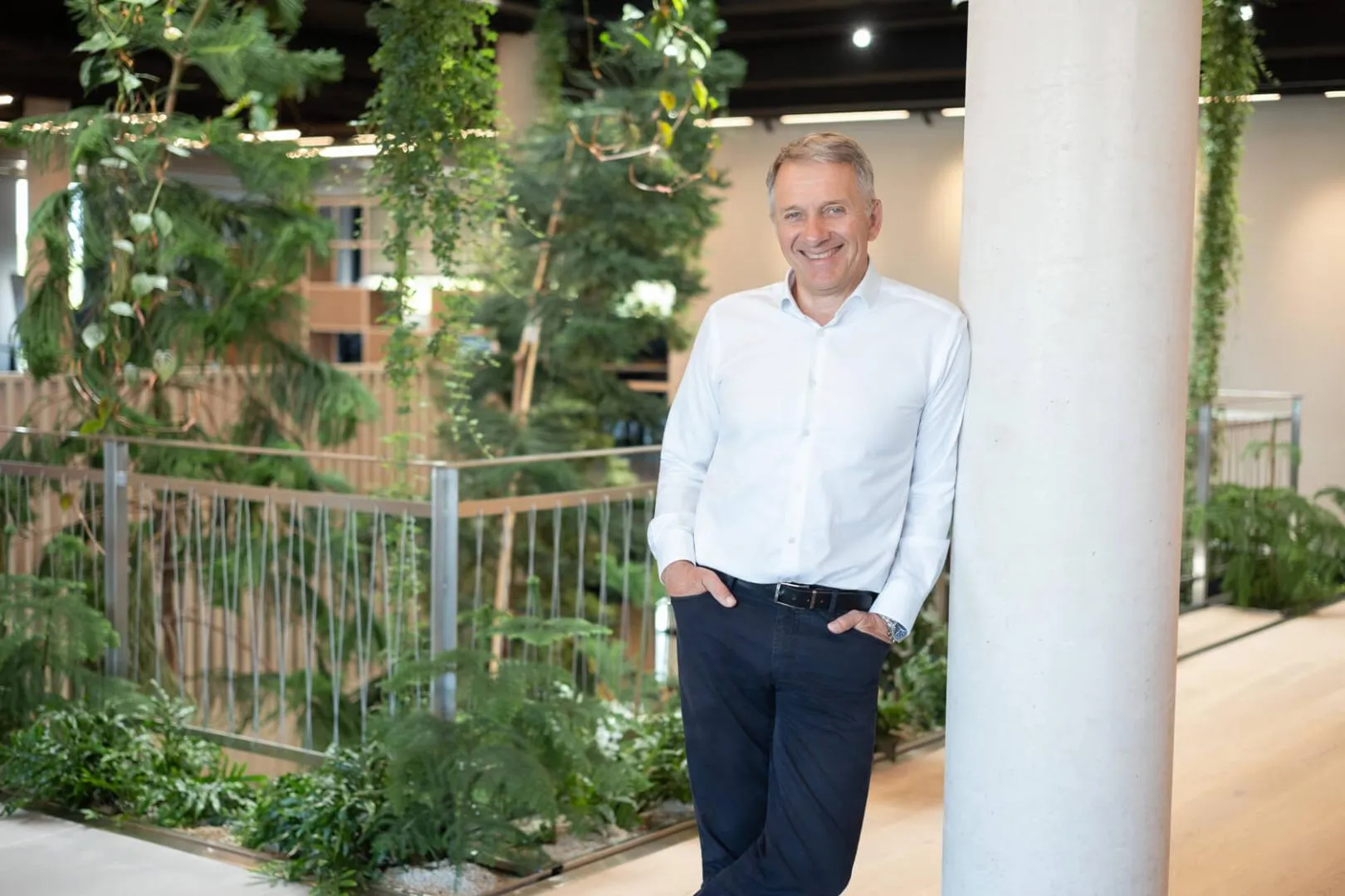 Herbert Stöger im neuen x-tention Headquarter